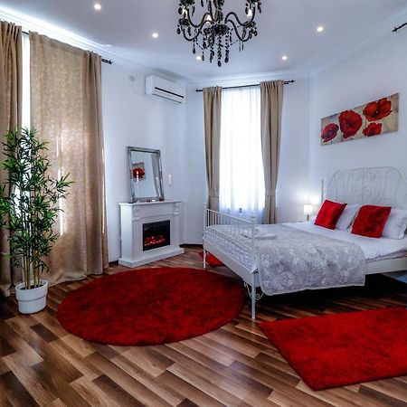 Downtown Central University Apartament - Cal1 Bukares Bagian luar foto