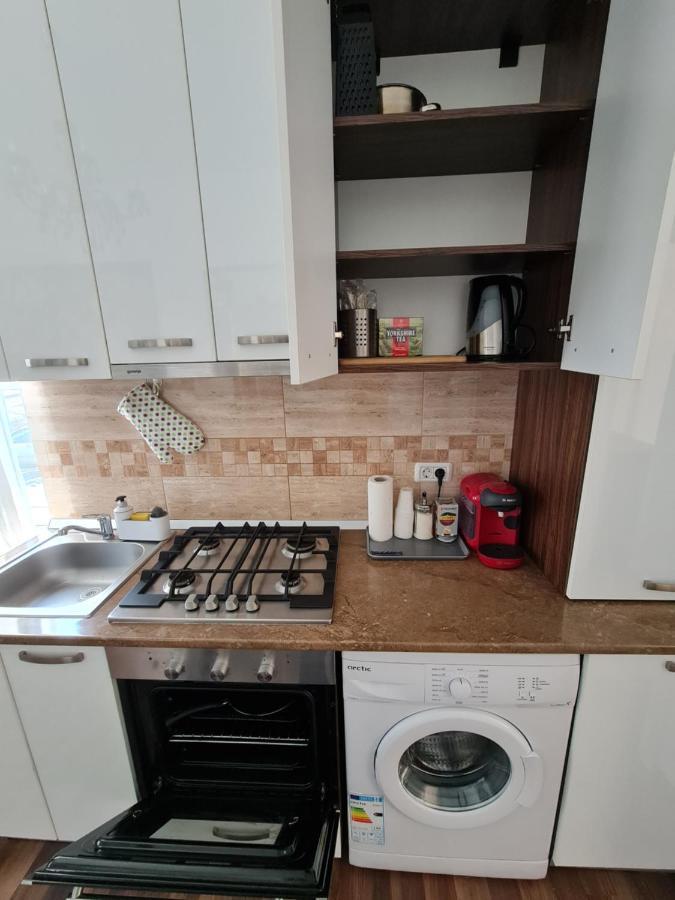Downtown Central University Apartament - Cal1 Bukares Bagian luar foto