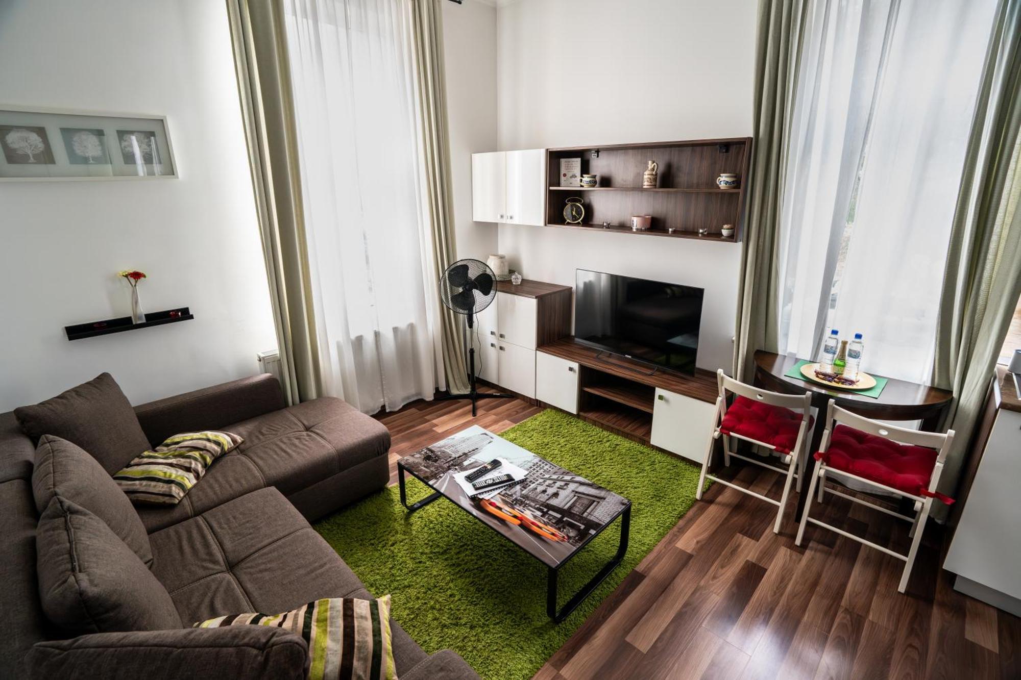 Downtown Central University Apartament - Cal1 Bukares Bagian luar foto