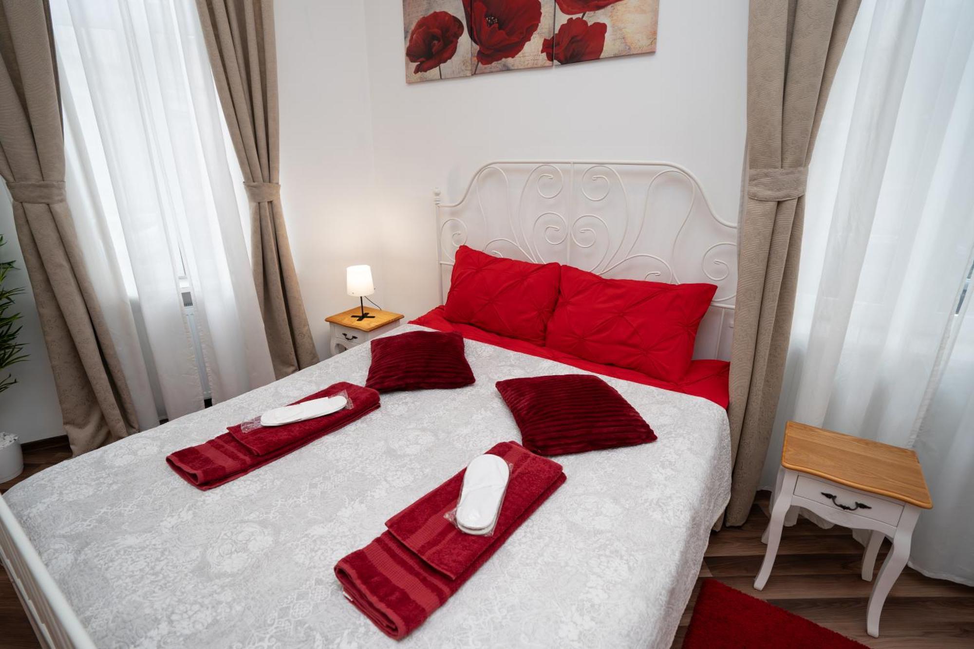 Downtown Central University Apartament - Cal1 Bukares Bagian luar foto