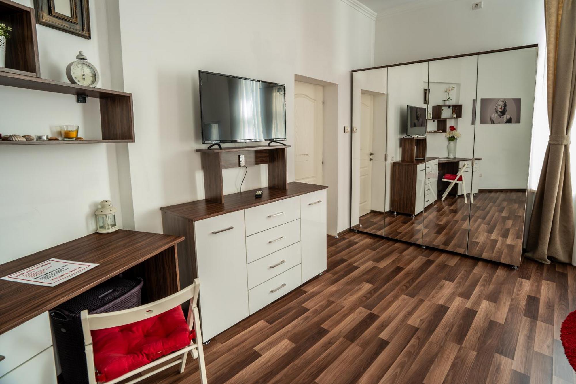 Downtown Central University Apartament - Cal1 Bukares Bagian luar foto