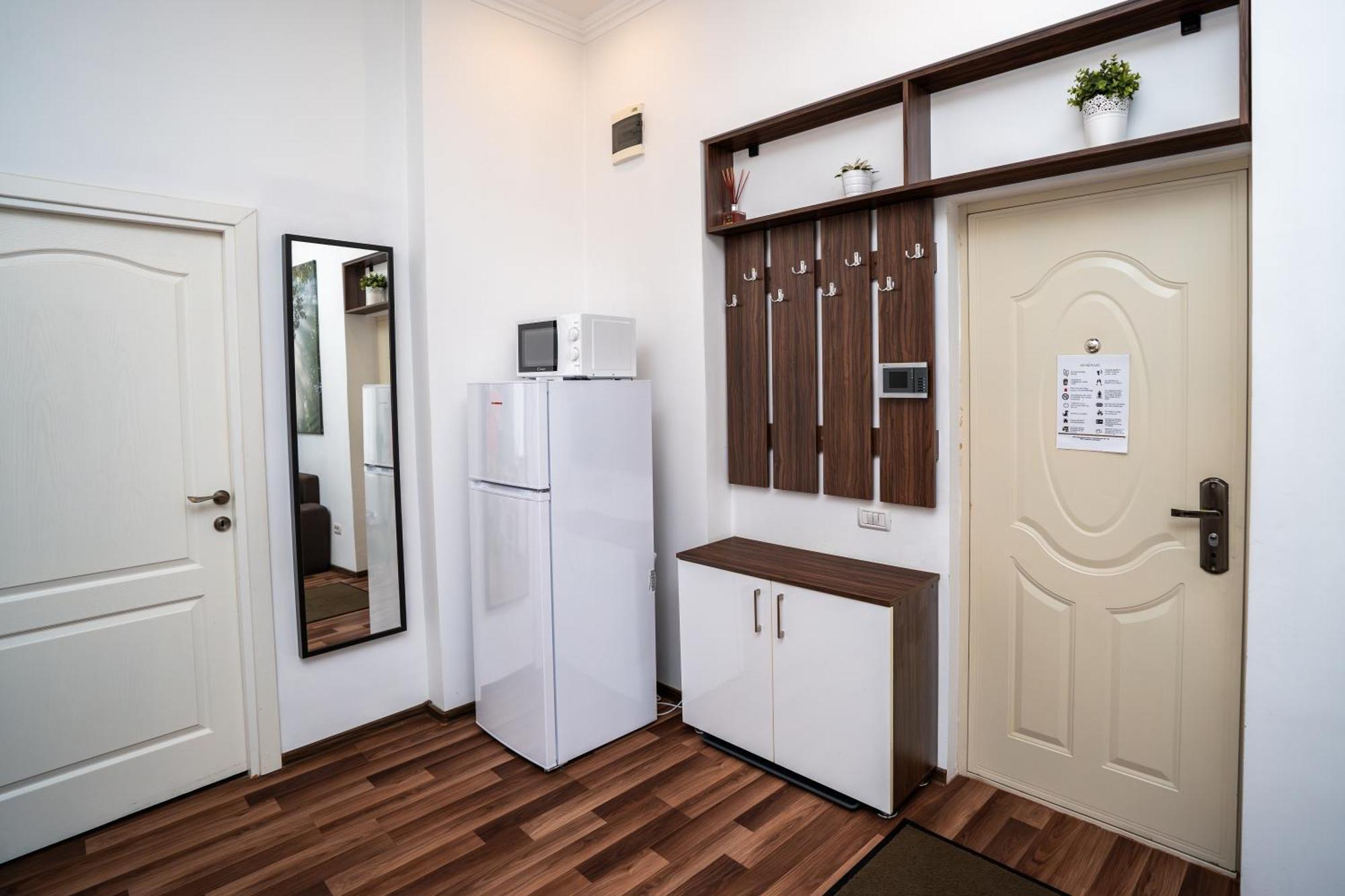 Downtown Central University Apartament - Cal1 Bukares Bagian luar foto